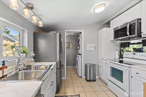 Other - 3827 High St, Everett, WA 98201 photo 2 of 6