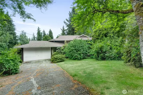 805 Valley View Way, Aberdeen, WA 98520