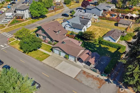 View/Area - 401 Varner Ave SE, Orting, WA 98360 photo 2 of 3
