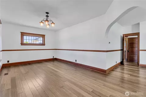 Living - 401 Varner Ave SE, Orting, WA 98360 photo 1 of 6