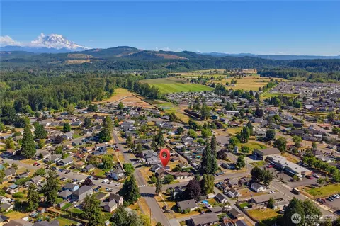 View/Area - 401 Varner Ave SE, Orting, WA 98360 photo 1 of 3