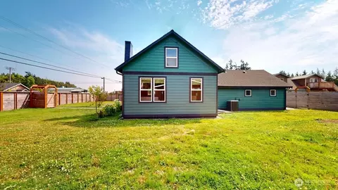 Exterior - 5502 Chuckanut, Bow, WA 98232 photo 2 of 4