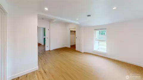 Bedroom - 5502 Chuckanut, Bow, WA 98232 photo 3 of 5