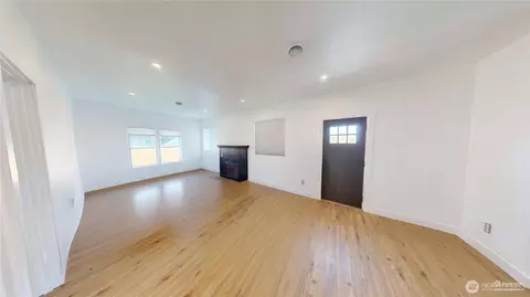 Living - 5502 Chuckanut, Bow, WA 98232 photo 1 of 1