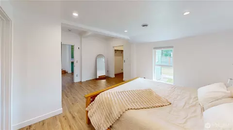 Bedroom - 5502 Chuckanut, Bow, WA 98232 photo 2 of 5