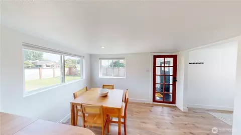 Dining - 5502 Chuckanut, Bow, WA 98232 photo 1 of 1