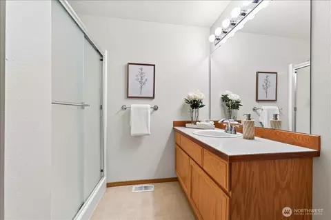 Bath - 5408 209th St E, Spanaway, WA 98387 photo 2 of 3