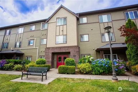 973 NE Ingram St #A-303, Issaquah, WA 98029