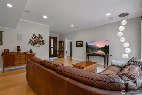 Living - 15011 16th Ave SE, Mill Creek, WA 98012 photo 2 of 2
