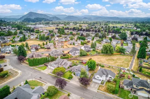 View/Area - 3450 Garland Pl, Enumclaw, WA 98022 photo 4 of 4