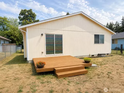 Exterior - 226 166th St E, Spanaway, WA 98387 photo 3 of 4