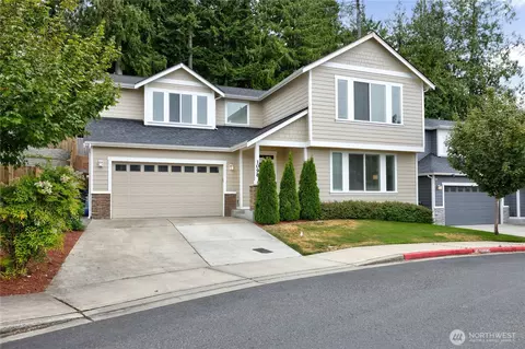 1098 NE Sockeye Ct, Bremerton, WA 98311