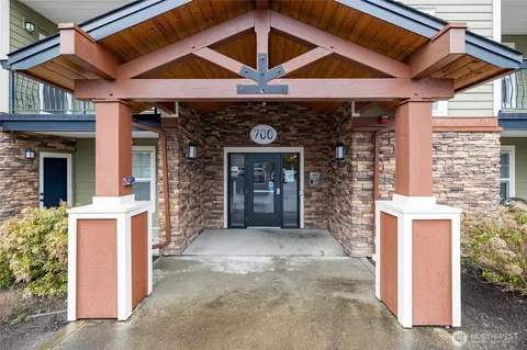700 32nd St #A202, Bellingham, WA 98225