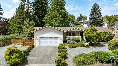 4300 Bryce Dr, Anacortes, WA 98221