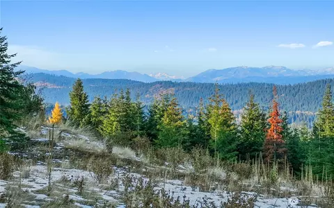 631 Whisper Creek Dr, Cle Elum, WA 98922