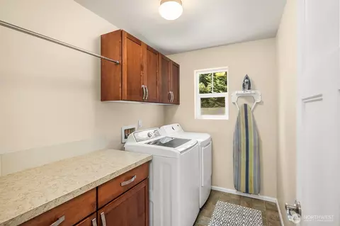 Other - 26 Meadow Pl SE, Everett, WA 98208 photo 6 of 8