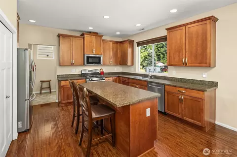 Kitchen - 26 Meadow Pl SE, Everett, WA 98208 photo 1 of 3