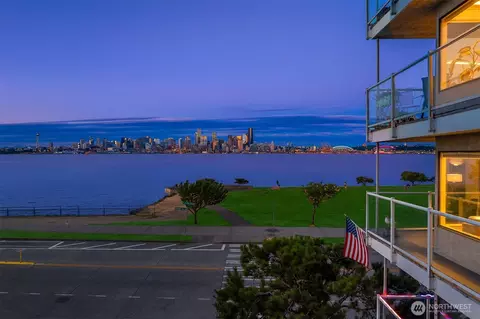 1101 Harbor Ave SW #2C, Seattle, WA 98116