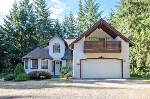 8058 SE Halfmoon Ln, Port Orchard, WA 98367