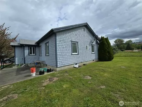 3024 146th Ave E, Sumner, WA 98390 photo 4