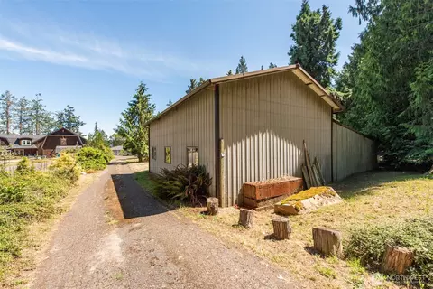 Exterior - 2129 W Sequim Bay, Sequim, WA 98382 photo 4 of 13