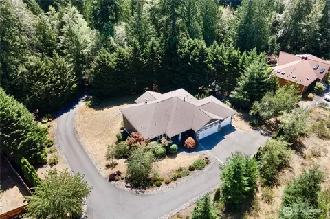 7106 71st Ave NW, Gig Harbor, WA 98335