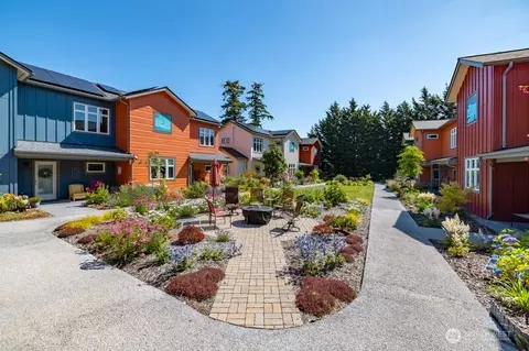 3509 D Ave #C1, Anacortes, WA 98221