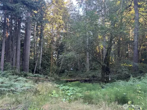 28222 143rd Ave SW, Vashon, WA 98070