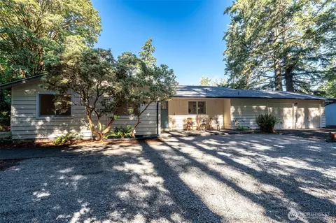 5180 SE Cottage Path Way, Port Orchard, WA 98367