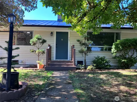 703 S 16th St, Shelton, WA 98584