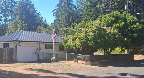 703 S 16th St, Shelton, WA 98584