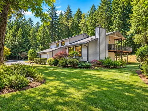 6717 Northill Dr SW, Olympia, WA 98512
