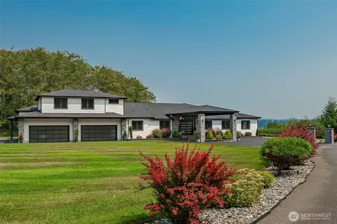 8660 Drayton View Ln, Blaine, WA 98230