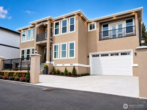 4651 S 144th St, Tukwila, WA 98168