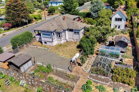 611 Rose St, Port Townsend, WA 98368
