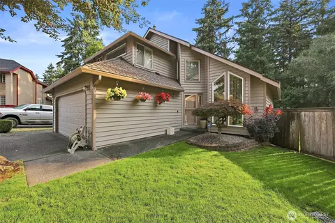 1105 SW 352nd St, Federal Way, WA 98023