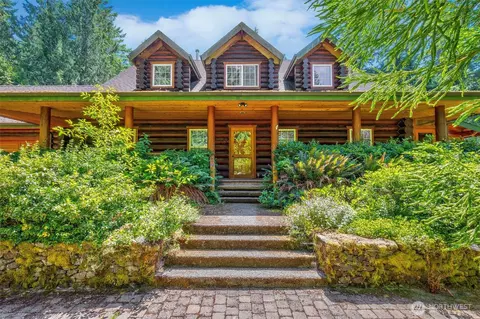 377 Reuben Johnson Rd, Port Ludlow, WA 98365