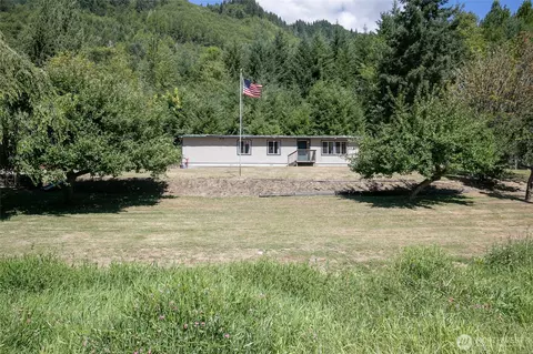 8619 Us Highway 12, Glenoma, WA 98336