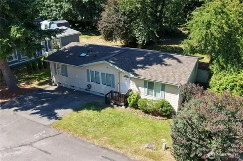 View/Area - 3315 207 Pl SE, Bothell, WA 98012 photo 2 of 5