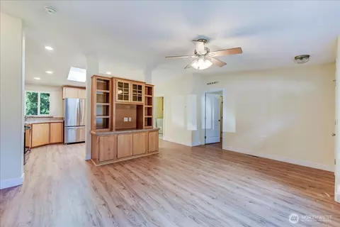 Living - 3315 207 Pl SE, Bothell, WA 98012 photo 3 of 3