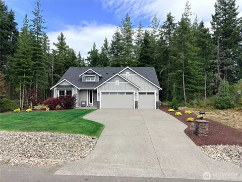 5542 NW Brightway St, Bremerton, WA 98312