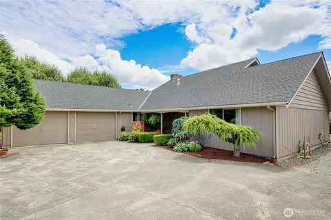 16958 Obstruction Dr, Burlington, WA 98233