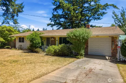 10021 Ainsworth Ave S, Tacoma, WA 98444
