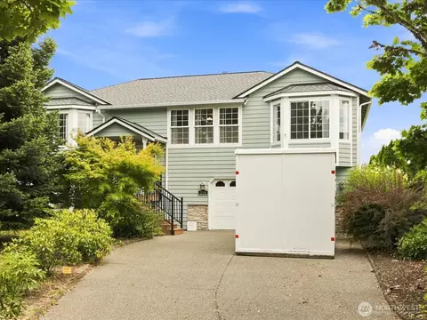 Exterior - 206 Orting Ave NW, Orting, WA 98360 photo 2 of 9