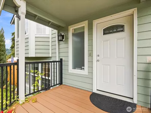 Exterior - 206 Orting Ave NW, Orting, WA 98360 photo 3 of 9