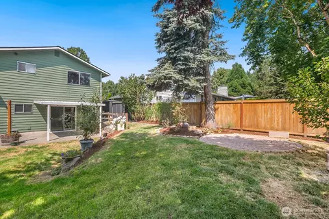 Exterior - 1026 232nd Pl SW, Bothell, WA 98021 photo 2 of 4