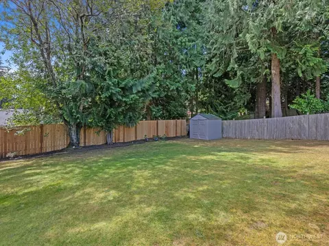 Exterior - 318 161st Pl SE, Bothell, WA 98012 photo 8 of 14