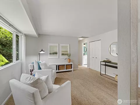 Living - 318 161st Pl SE, Bothell, WA 98012 photo 4 of 4