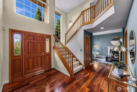 Entry Way - 10409 NE 151st Pl, Bothell, WA 98011 photo 1 of 3