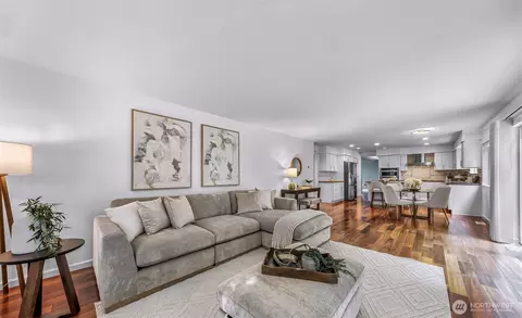 Living - 10409 NE 151st Pl, Bothell, WA 98011 photo 6 of 8